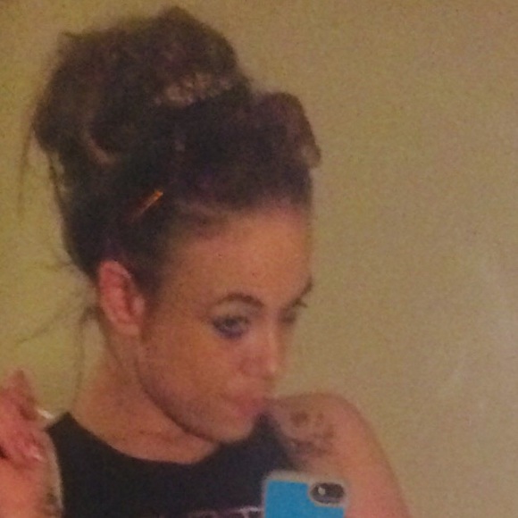 Meet your Posher, Hunny - Picture 1 of 1